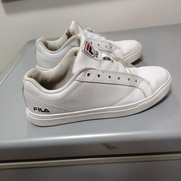 Classic White Leather Fila Sneakers Women's Ladies' Size 8 - Picture 9 of 12